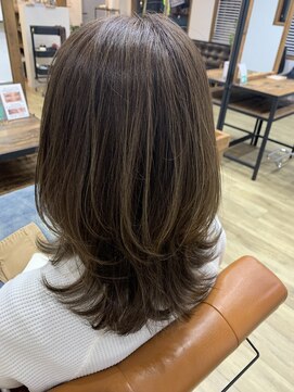 ルーフ ヘア アンド リラクション(RooF Hair and Relaxation) ハイライトカラー