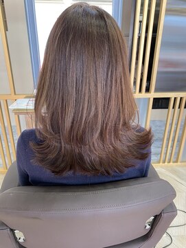 アリスバイアフロート 自由が丘(ALICe by AFLOAT) くびれレイヤーカット