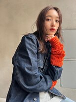 ロロ(ro-ro)&nbsp;【恵比寿ro-ro】ミディアムレイヤーカット×アッシュグレージュ