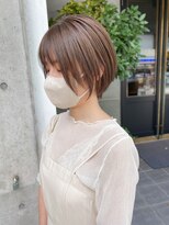 レフ(LEF)&nbsp;【LEFtatemachi】ミルクティー/丸みショートボブ/ひし形/くびれ