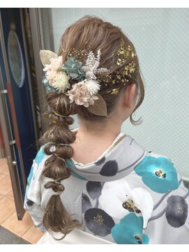 エムツージェイ(M2J) ☆卒業式ヘアアレンジ☆