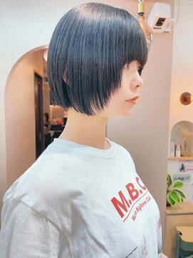 シビバイレボ(CIBI by revo) 地毛風カラー/ナチュラルレイヤーカット/ショートボブ[船橋]