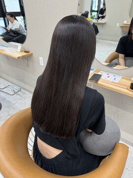 シカ 神戸三宮元町店(Cica) 髪質改善 UPTOGLOSS 三宮 神戸 元町 トリートメント 艶髪