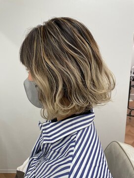 フロート 小阪店(float) 艶カラー_ヌナボブ チャンモリ ボブルフ