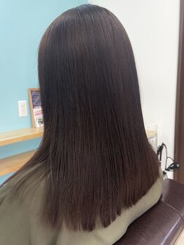 ブリラ(BRILA)の写真/傷まないよう計算されたカット、パーマ・カラーの薬剤にこだわり、綺麗な髪でかわいいスタイルを創ります♪