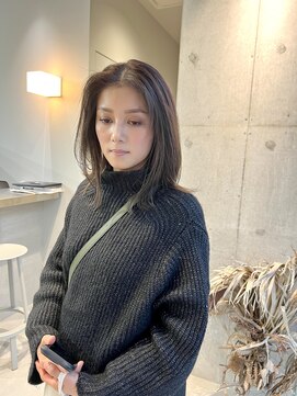 カケル(×.) 大人艶髪レイヤー/ブルーグレージュ