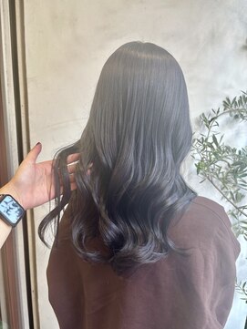 アン(Hair make un) ラベンダーアッシュ