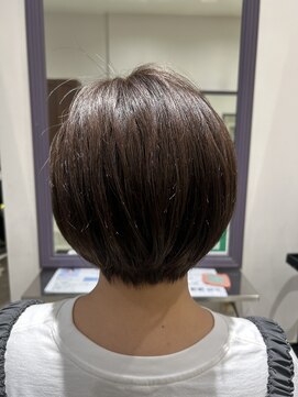 シャンプーボーイ セントラル 博多(SHAMPOO BOY central) ショート/ショートボブ/切りっぱなし/博多