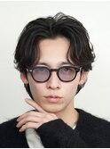 自然な毛流れでラフにキマるセンターパート×フェザーパーマ