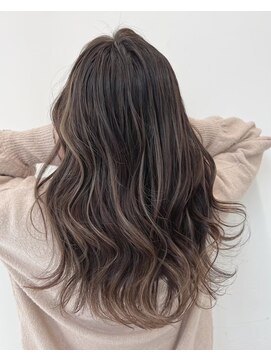 ミニョン(mignon) 韓国/ダブルカラー/ブリーチ/ピンク/学割U24/新越谷/南越谷/草加