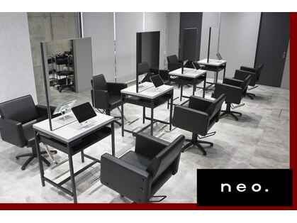ネオ(neo.)の写真