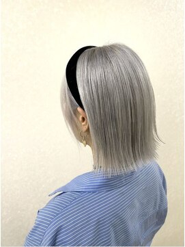 美容室 ハルミ ヘア リゾート 川口店(Harumi Hair Resort) デザインカラー/レイヤーカット/ウェットヘア/オリーブベージュ