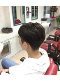 アップバング 黒髪ショート 刈り上げツーブロック ビジネスOK