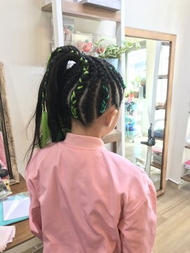 ロカット サロン(Roquat Salon) コーンロウポニーアレンジ【ヘアセット  立川／立川南/八王子】