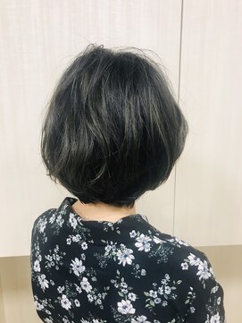 ヘアークリアー 春日部 大人可愛い今季の丸みショート/ゆるふわで甘めにスタイリング