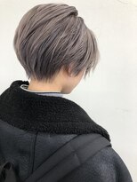 カフネ ジュントス ヨロ(Cafune' juntos YOLO)&nbsp;ハンサムショートケアブリーチイルミナカラー