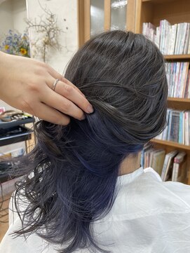 美容室 ナガタ(NAGATA) インナーカラーブルー