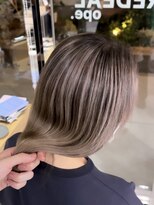 レディアル 大宮(REDEAL ope.) 【白髪手術】 グレーバレイヤージュ/白髪ぼかし/ハイライト