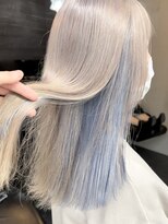 キラ 原宿(KILLA)&nbsp;ドレスヘアショコラアッシュヘルシースタイルふんわりカール前髪