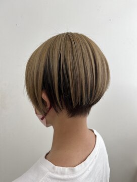 レオ 幸手(Leo) 10代20代★大人かわいいダブルカラーブリーチミルクティーカラー