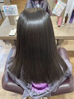 TJ天気予報 5コ 天白店 「ビフォーアフターあり」切りっぱなしセミロング「縮毛矯正」