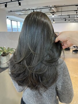 メリー オオサカ(Merly Osaka) 低めローレイヤー