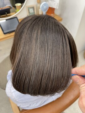 ティエル(TieLu) シークレットハイライト×白髪ぼかしカラー×外国人風