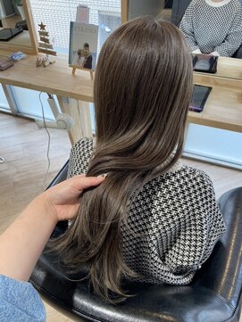 エルサリー(ELLE&SALLY) オリーブグレージュ