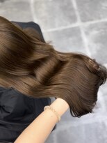 ペレ 栄 アネックス(PELE栄ANNEX) 韓国 くびれロング レイヤー ワンホンヘア 小顔前髪