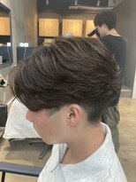 アロー 船橋店(AROH)&nbsp;MEN’S HAIR/ブルーブラック/フェザーパーマ/船橋