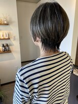 リュンヌ 門前仲町(lune)&nbsp;切りっぱなしボブハイライトベージュカラーショートレイヤーロブ