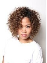 ラブ ロック Love' Lock&nbsp;【Love'Lock 代官山】レイヤーボブの細かめスパイラルパーマ☆