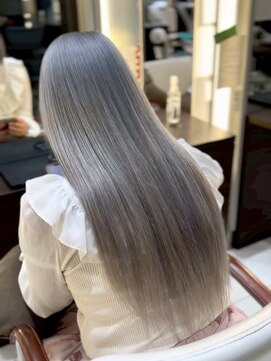 盛岡ロングヘアブリーチ【シルバー】ブリーチお任せください◎