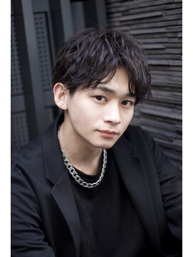 ヴェイン 渋谷(vain) センターパート波巻きメンズパーマ渋谷メンズ美容室k