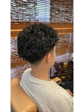 オアゾバーバー(OAZO BARBER) カット×宮城リョータ風パーマ