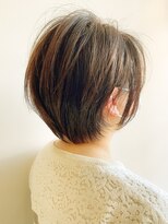 シロ(Shiro) レイヤーボブ【大人ショート/髪質改善/吉祥寺/縮毛矯正】