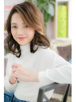 ミック ヘアアンドビューティー 大山店(miq  Hair&Beauty)&nbsp;グラデーションカラー★スイングカールミディ