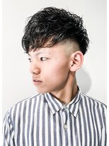 フジヤマ バーバー ショップ(FUJIYAMA BARBER SHOP)&nbsp;七三オールバックツイストパーマコンマヘア