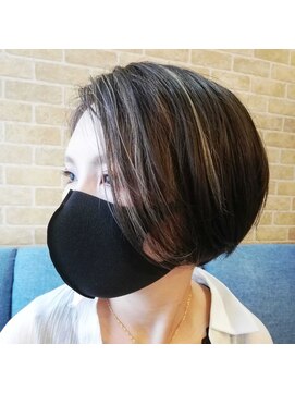 ジェナ(Jena) フェイスフレーミングハイライト