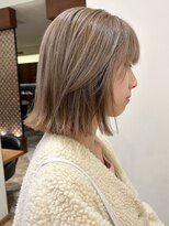 ビュートリアム 福岡(BEAUTRIUM)&nbsp;海外風グレーベージュのボブヘアスタイル