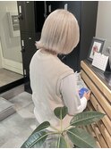 ホワイトベージュ!