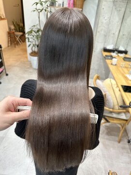 ディーエックス ウエスト(Dxxxx WEST) ロングヘア[ショート/ボブ/韓国/トリートメント/縮毛矯正