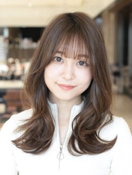 アフロート トウキョウ(AFLOAT TOKYO) 【高木美緒】ゆるっと巻きが大人可愛いレイヤースタイル