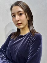 メイカ(MEIKA)&nbsp;”艶々ストレート×オリーブベージュ” なかもと はな
