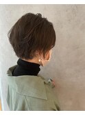 ショートボブ