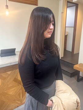 クリック(Click) 黒髪/クラゲヘアー/オリーブグレー/小顔/ココアベージュ/小倉