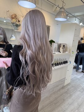 ホワイトシルバー