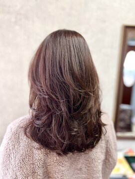 セブンルックス(7LOOKS) ラフレイヤー×ピンクブラウンカラー【髪質改善/カラー】