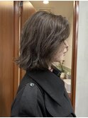 ミディアムレイヤーカット顔周りレイヤーウルフハッシュカット