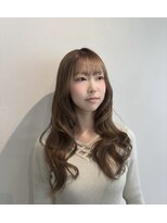 イリ 梅田(ili) ロングレイヤー/ベージュカラー